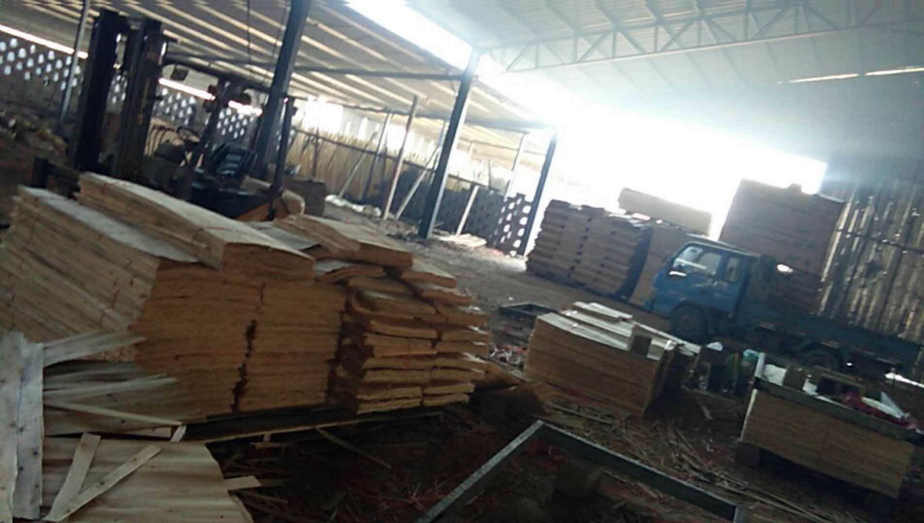 工廠實景-青島一林恒峰木業