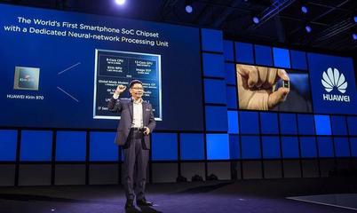 任正非果然有遠見!Mate40并非無芯可用,而是華為留了后手